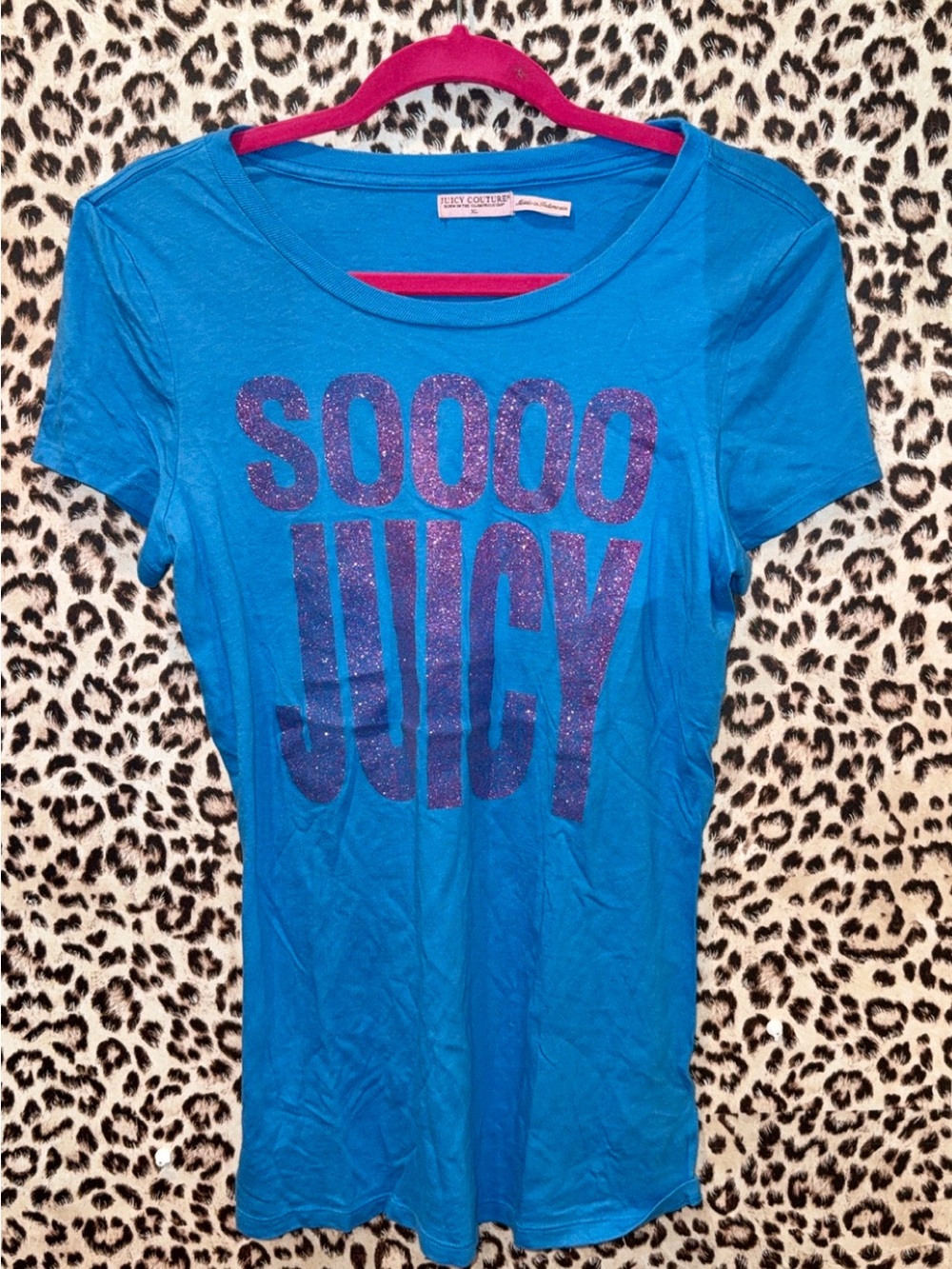 Juicy Couture Turquoise Short Sleeve Tee with pink Glitter 'SOOOO JUICY'